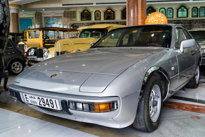 Фотографии Дубая (ОАЭ). Nasser Abd Al Latif Al Serkal Classic Cars Private Museum