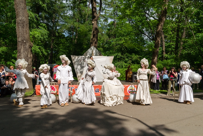 IV Международный фестиваль уличных театров Елагин парк. Castle theatre (Литва), Gardens of Versailles